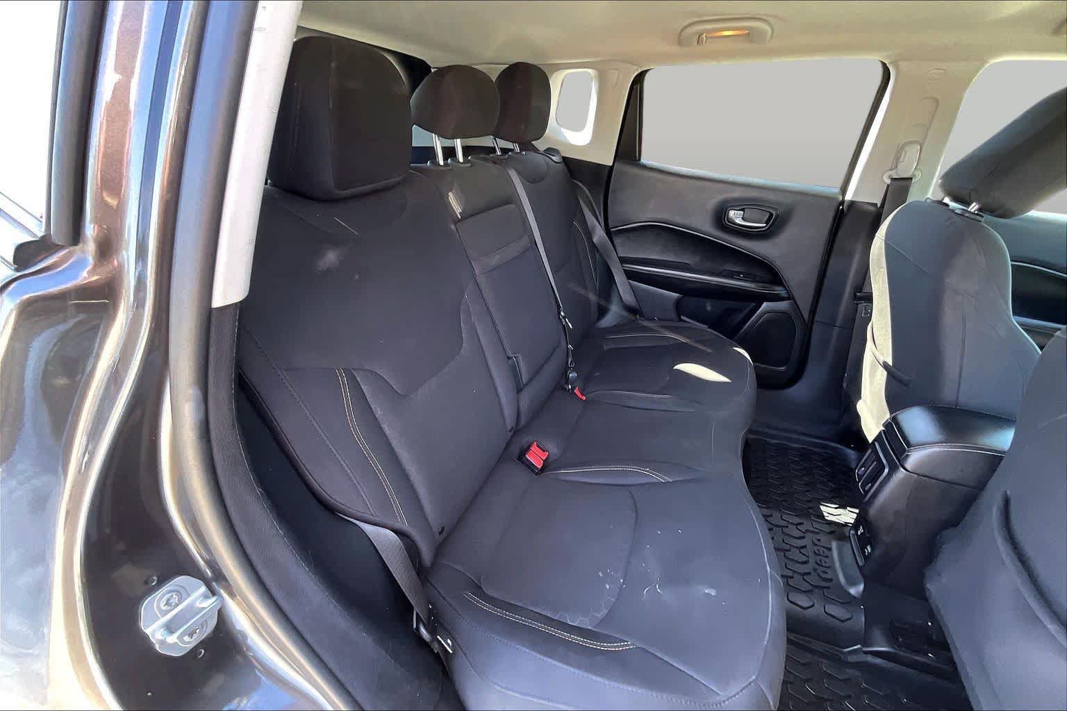 Used 2019 Jeep Compass Sport FWD image 19