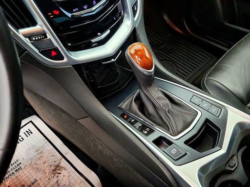 Used 2016 Cadillac SRX Performance w/ Midnight Edition Package image 17