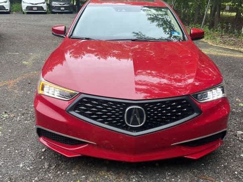 Used 2019 Acura TLX w/ Technology Package FWD image 10