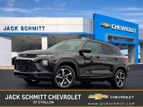Used 2023 Chevrolet TrailBlazer RS w/ Sun and Liftgate Package AWD/4WD image 1