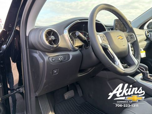 New 2026 Chevrolet Blazer LT w/ LPO, Black Sport Package image 14