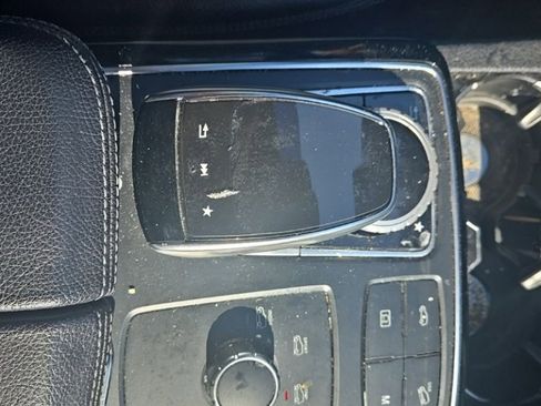 Used 2018 Mercedes-Benz GLS 450 4MATIC image 27