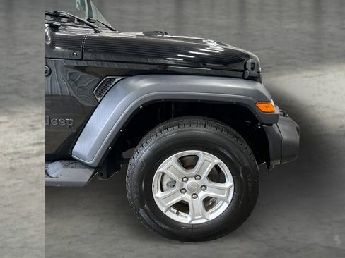 Used 2023 Jeep Wrangler Unlimited Sport AWD/4WD image 24