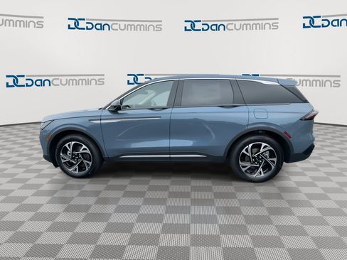 New 2025 Lincoln Nautilus Premier w/ Equipment Group 102A image 5