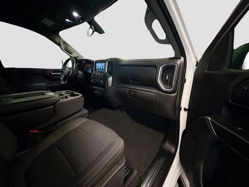 Used 2020 Chevrolet Silverado 1500 LT Trail Boss image 24