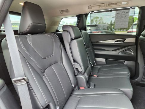 Certified 2025 INFINITI QX60 Luxe AWD/4WD image 15