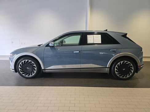 Used 2023 Hyundai Ioniq 5 Limited AWD/4WD image 2