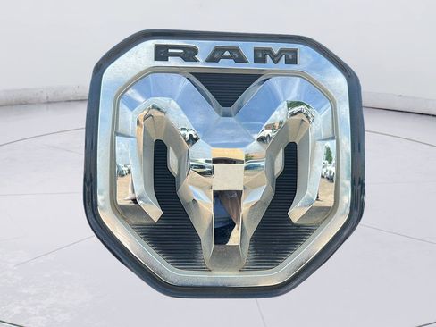 Used 2021 RAM 1500 Laramie w/ Laramie Southwest Edition RWD image 32