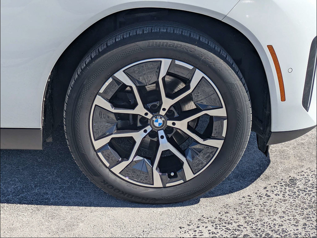 Used 2025 BMW X3 xDrive30i w/ Convenience Package AWD/4WD image 11