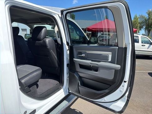 Used 2017 RAM 1500 Lone Star AWD/4WD image 23