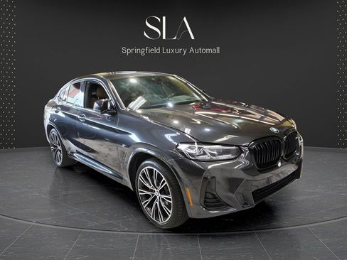 Used 2022 BMW X4 M40i AWD/4WD image 1