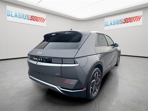 Used 2023 Hyundai Ioniq 5 SEL w/ Cargo Package image 3