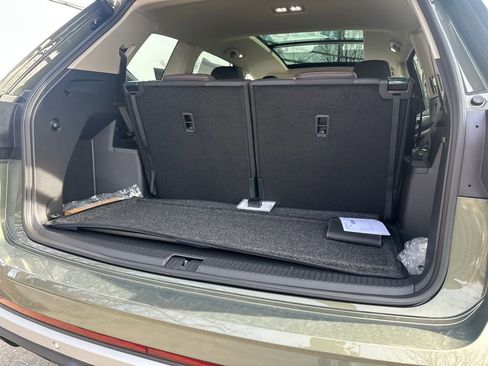 New 2026 Volkswagen Atlas Peak Edition image 15