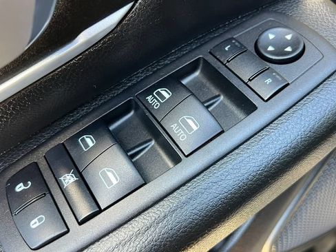 Used 2023 RAM 1500 Big Horn AWD/4WD image 19
