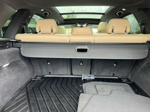 Used 2022 BMW X5 xDrive40i w/ Premium Package AWD/4WD image 15