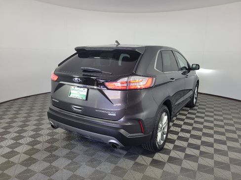 Used 2019 Ford Edge Titanium w/ Equipment Group 301A FWD image 9