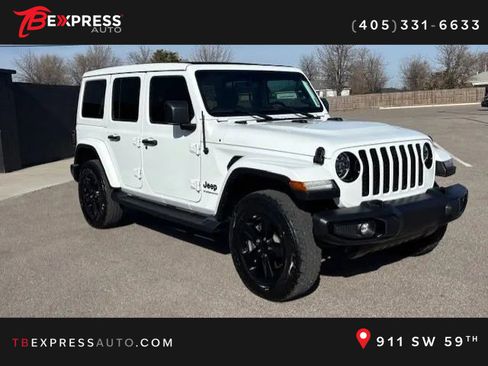 Used 2023 Jeep Wrangler Unlimited Sahara image 11