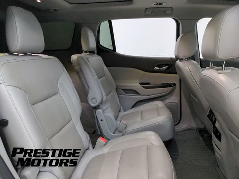 Used 2017 GMC Acadia SLT FWD image 31