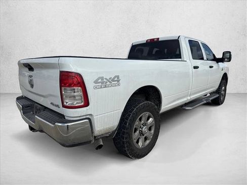 Used 2023 RAM 2500 Tradesman w/ Chrome Appearance Group AWD/4WD image 5