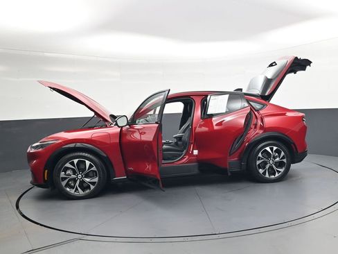 Used 2021 Ford Mustang Mach-E Premium image 46