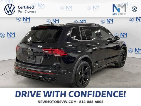 Used 2024 Volkswagen Tiguan SE R-Line image 5