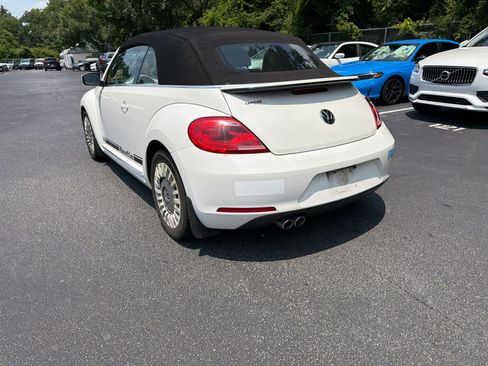 Used 2013 Volkswagen Beetle 2.5 FWD image 13