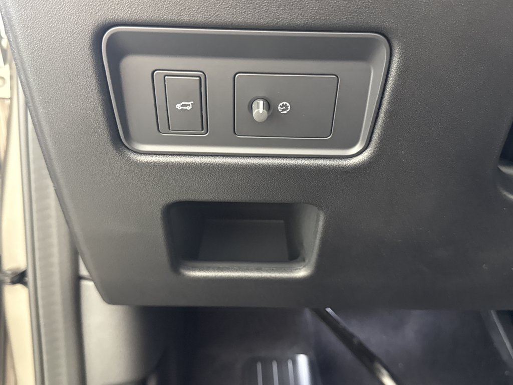 New 2026 Land Rover Discovery Dynamic SE AWD/4WD image 27
