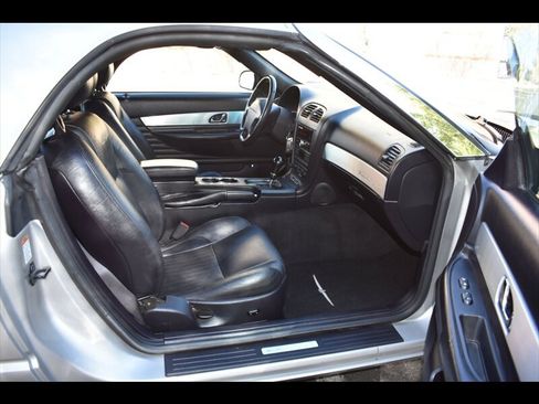 Used 2004 Ford Thunderbird RWD image 24