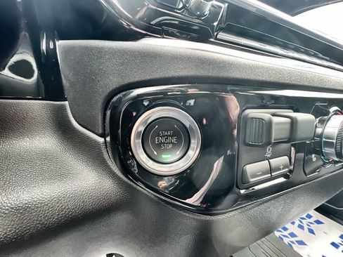 New 2026 GMC Sierra 2500 SLE w/ SLE Value Package; image 17