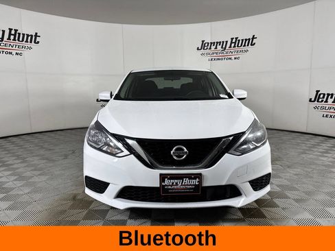 Used 2019 Nissan Sentra S FWD image 3