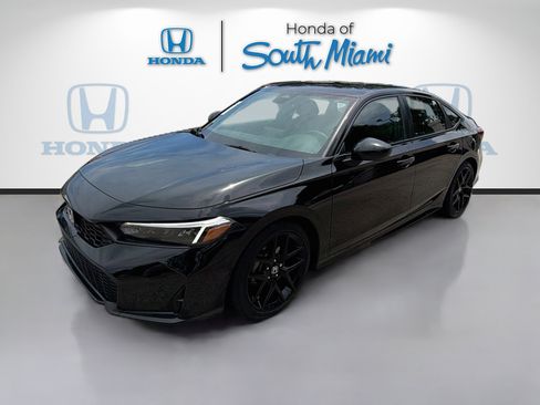 Certified 2025 Honda Civic Sport image 3