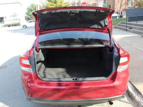 Used 2018 Subaru Impreza 2.0i image 9