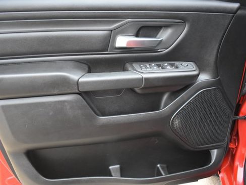 Used 2025 RAM 1500 Warlock AWD/4WD image 13