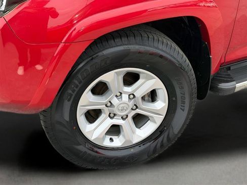 Used 2018 Toyota 4Runner SR5 image 13