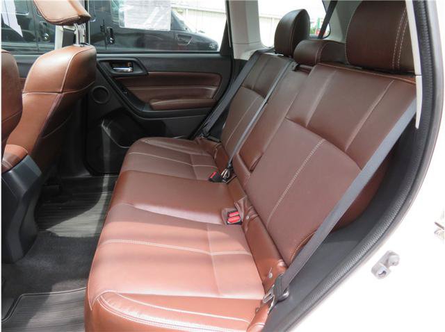 Used 2018 Subaru Forester 2.5i Touring AWD/4WD image 5