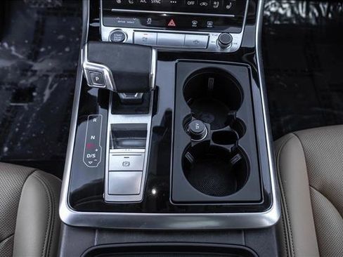 Used 2021 Audi Q7 3.0T Prestige w/ Prestige Package image 20