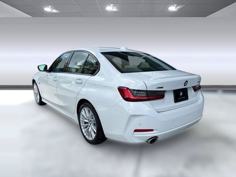 Used 2023 BMW 330e xDrive w/ Premium Package AWD/4WD image 3