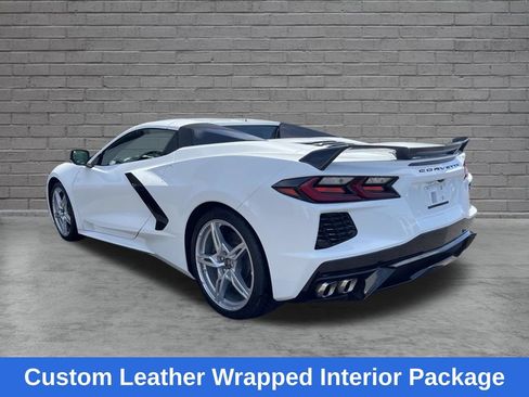 Used 2021 Chevrolet Corvette Stingray Premium Conv w/ Z51 Performance Package RWD image 6