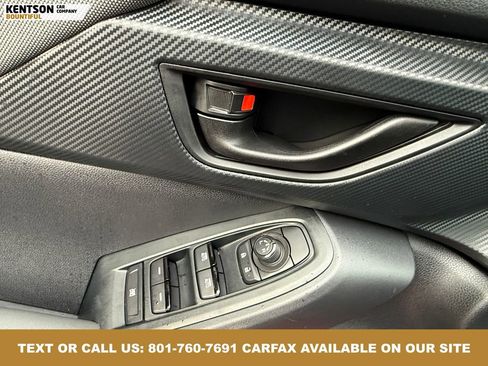 Used 2025 Subaru Crosstrek 2.0i Premium image 22