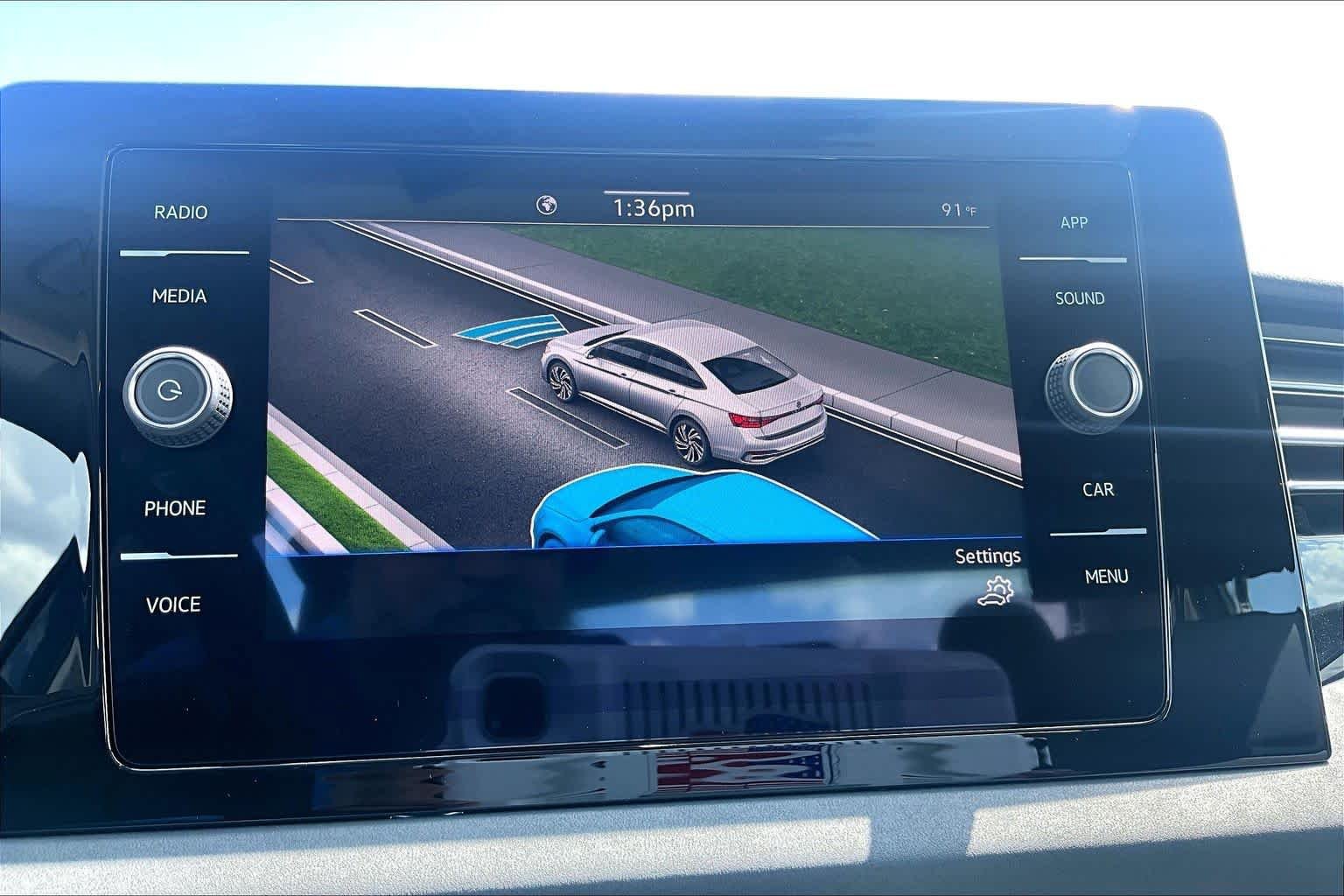 New 2027 Volkswagen Jetta SE FWD image 18