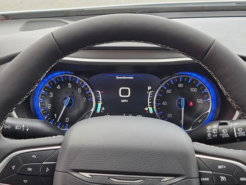 New 2027 Chrysler Pacifica Select FWD image 13