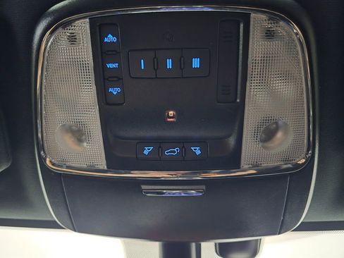 Used 2020 Jeep Grand Cherokee Altitude image 34