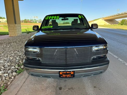 Used 2001 Chevrolet Silverado 1500 LS RWD image 8