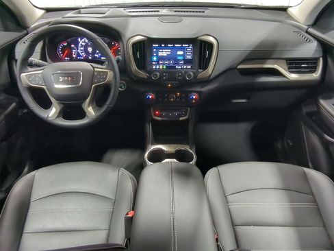 Used 2024 GMC Terrain Denali w/ Denali Premium Package AWD/4WD image 15