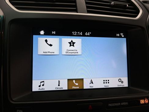 Used 2017 Ford Explorer XLT w/ Equipment Group 202A image 26