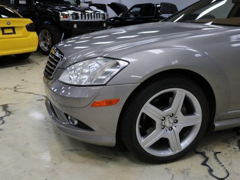 Used 2009 Mercedes-Benz S 550 image 12