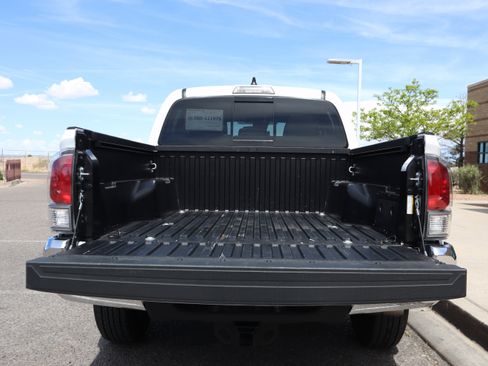 Used 2023 Toyota Tacoma SR5 image 20