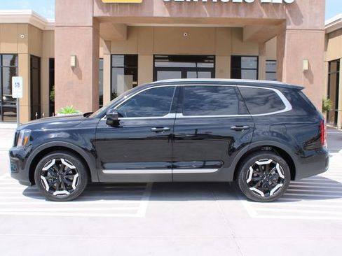 Used 2025 Kia Telluride S AWD/4WD image 5