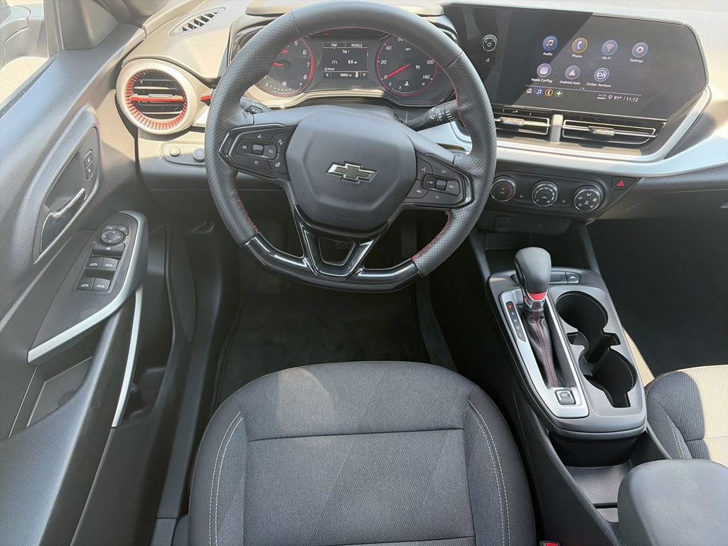 Used 2025 Chevrolet Trax RS w/ Driver Confidence Package FWD image 10