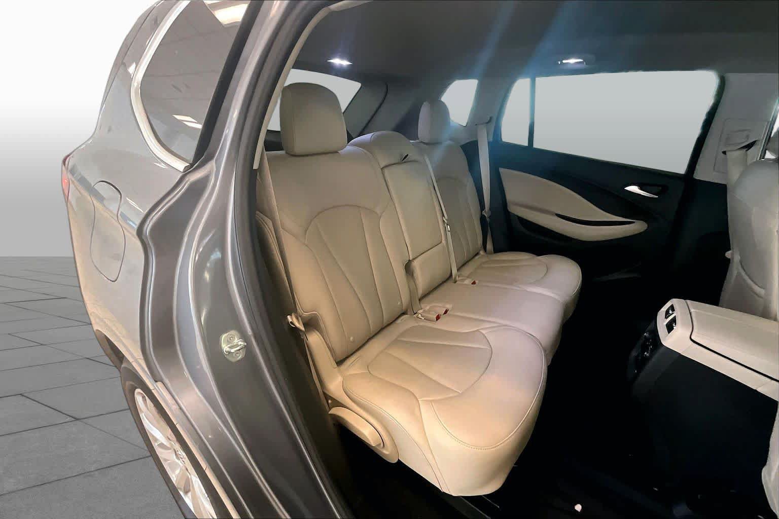 Used 2020 Buick Envision Essence w/ LPO, Cargo Package FWD image 18